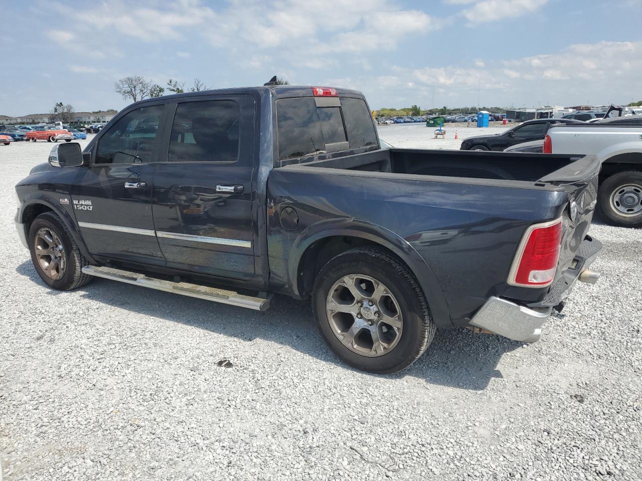 2015 RAM 1500 - Image 2