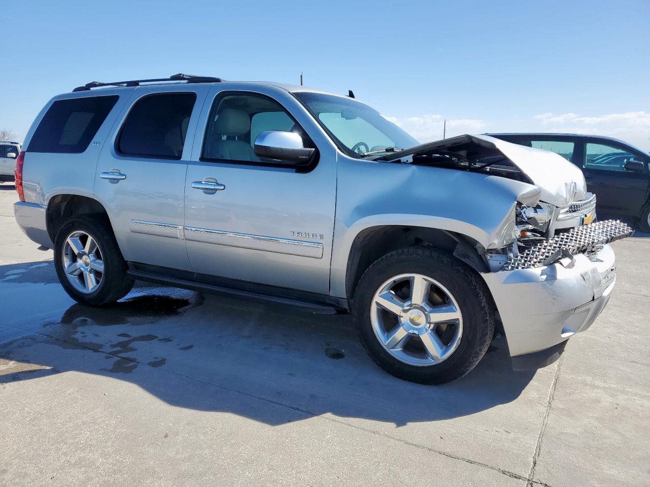 2013 Chevrolet Tahoe - Image 4