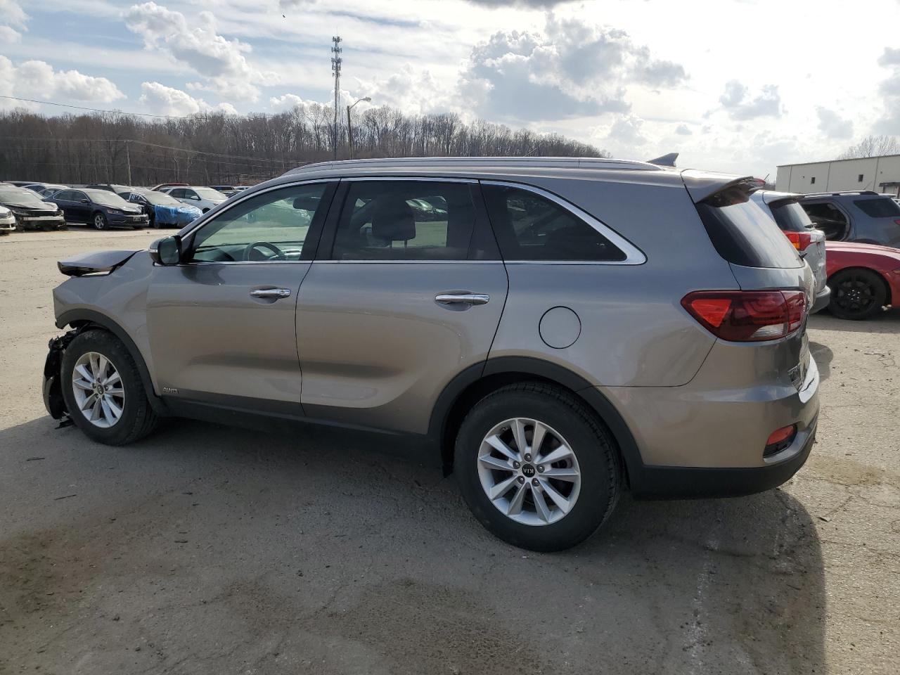 2019 Kia Sorento - Image 2