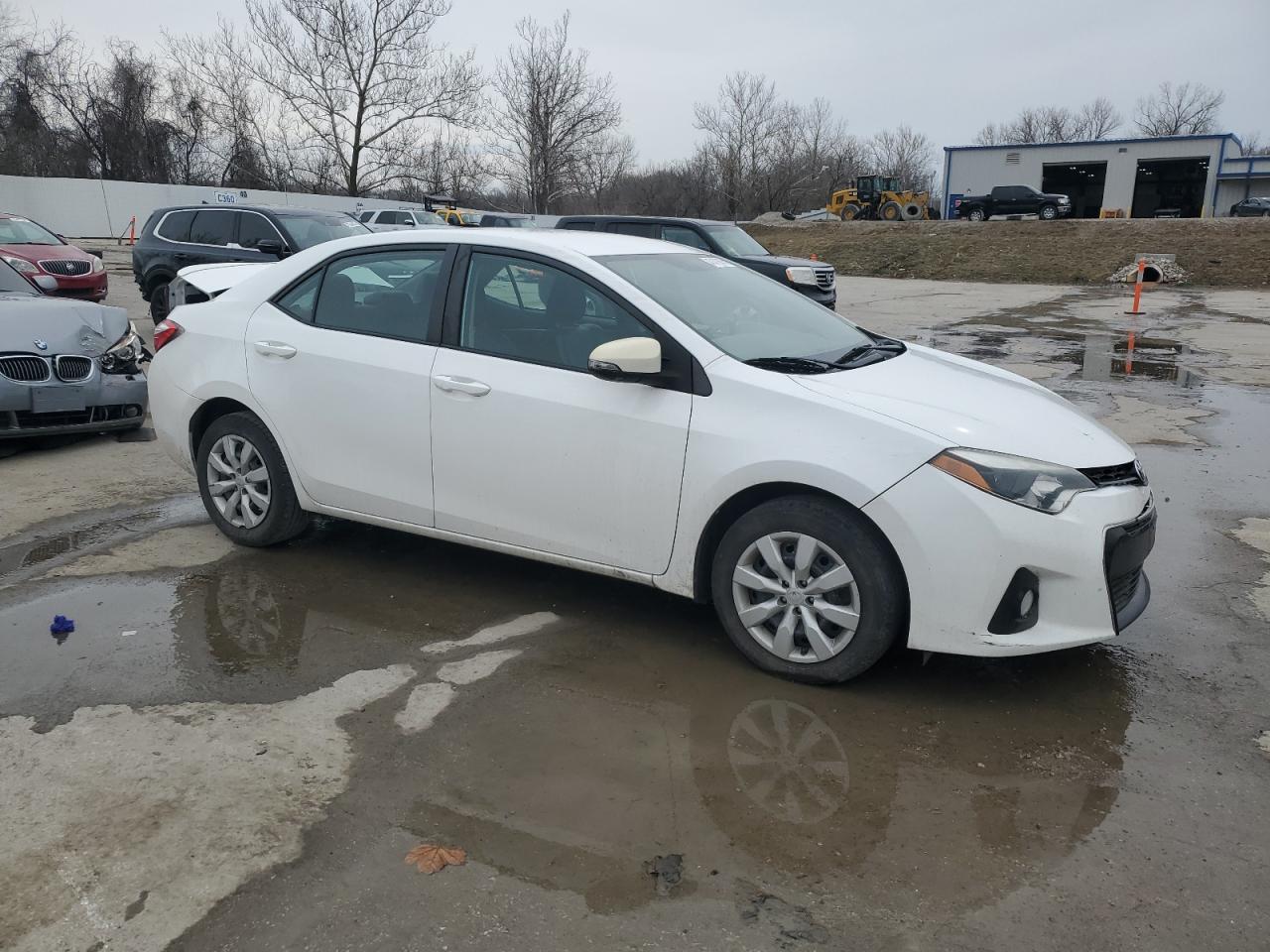 2015 Toyota Corolla - Image 4