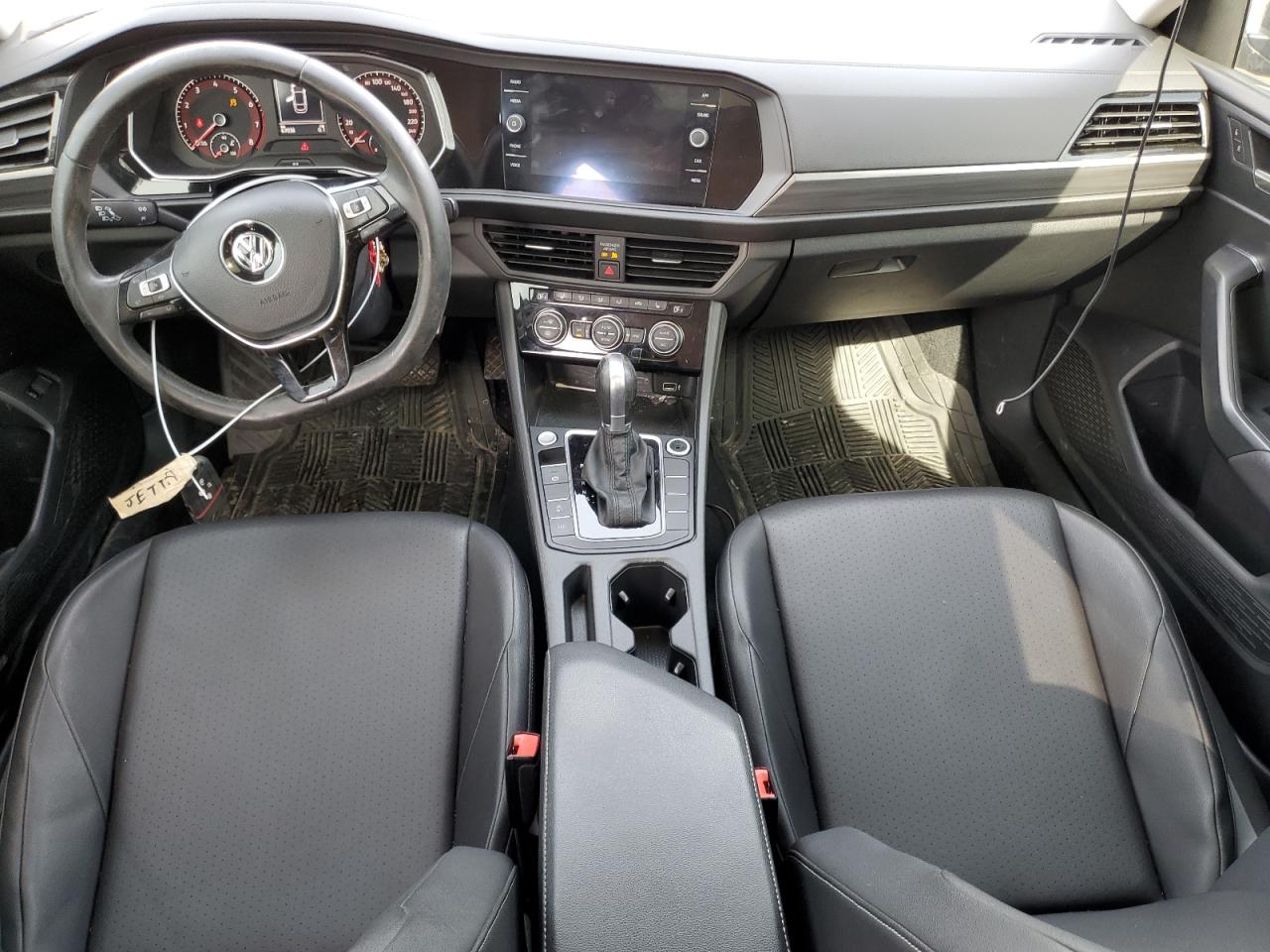 2019 Volkswagen Jetta - Image 8