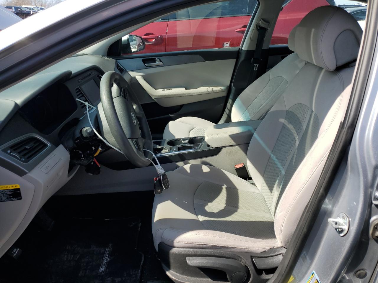 2017 Hyundai Sonata - Image 7