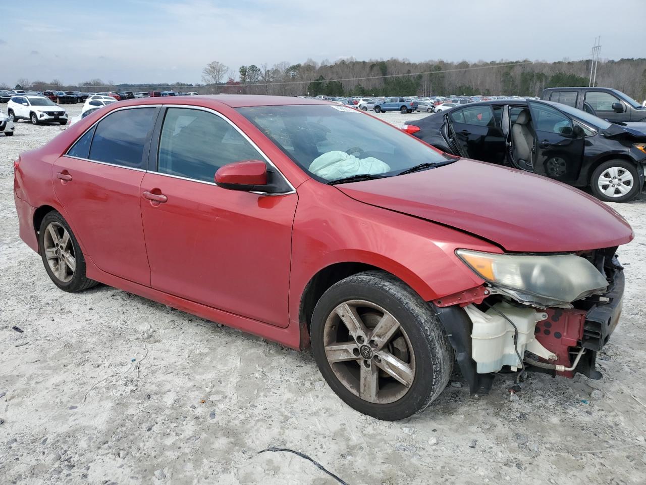 2014 Toyota Camry - Image 4
