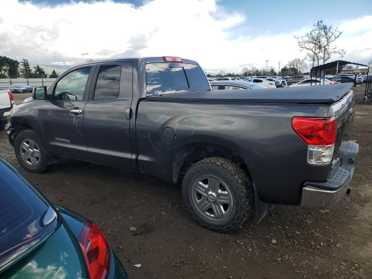 2012 Toyota Tundra - Image 2