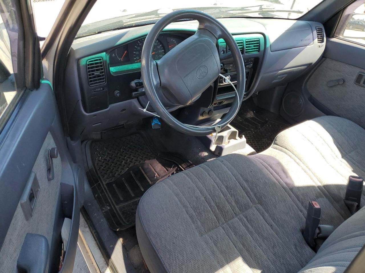1999 Toyota Tacoma - Image 8