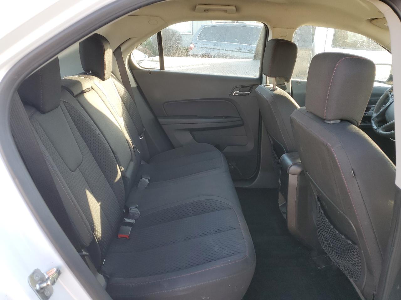 2015 Chevrolet Equinox - Image 11