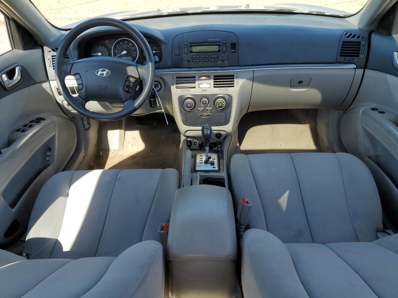 2008 Hyundai Sonata - Image 8