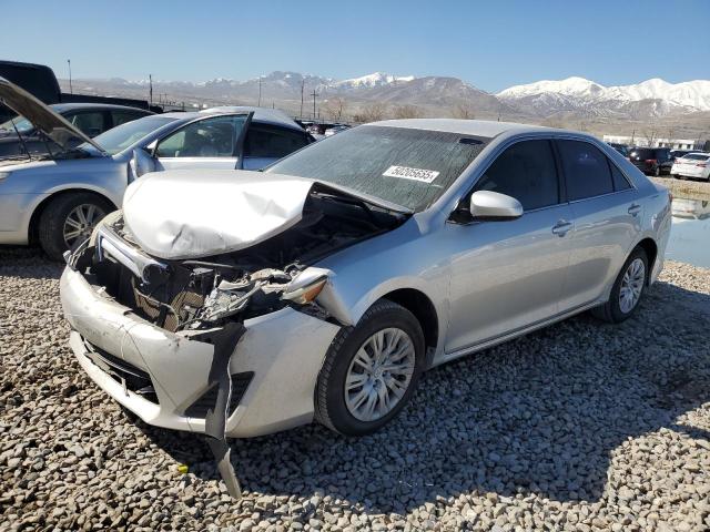  TOYOTA CAMRY 2012 Srebrny