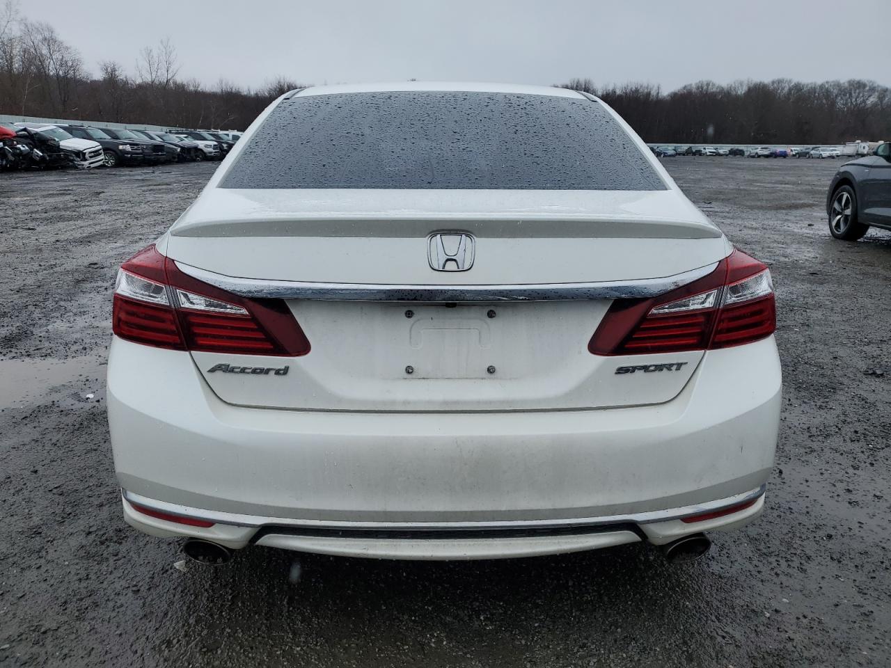 2016 Honda Accord - Image 6