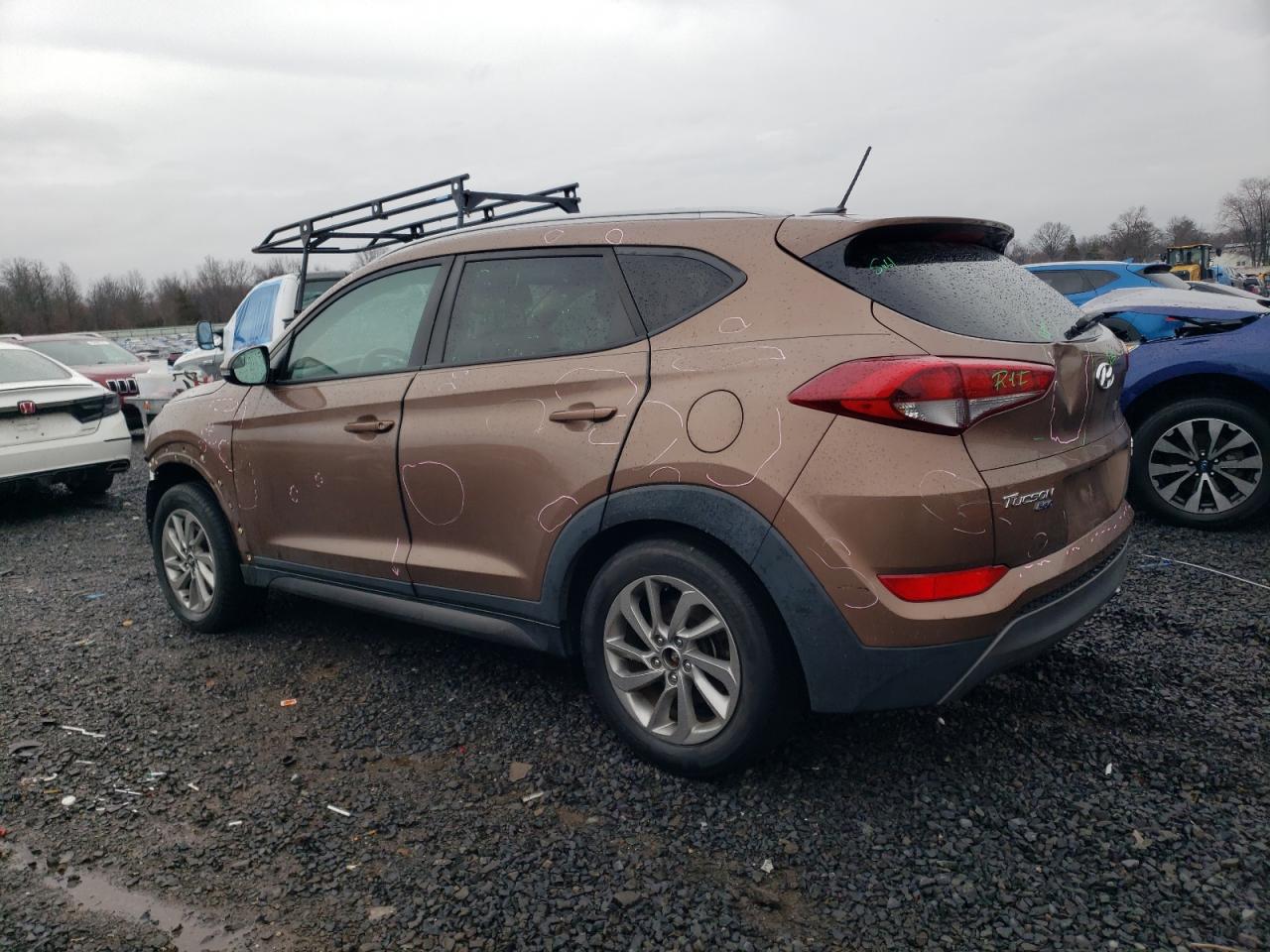 2016 Hyundai Tucson - Image 2
