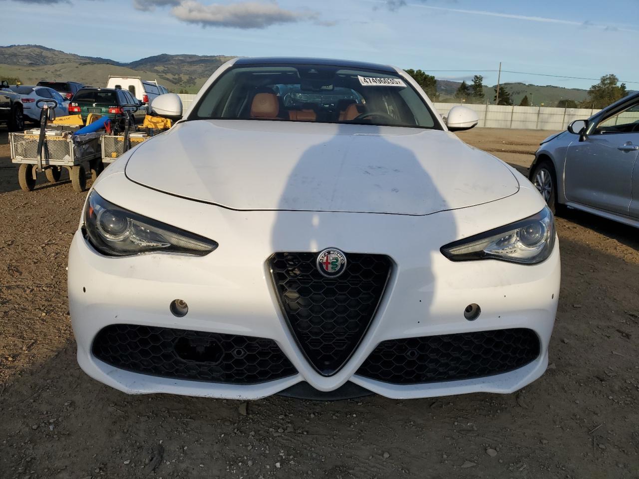 2018 Alfa Romeo Giulia - Image 5