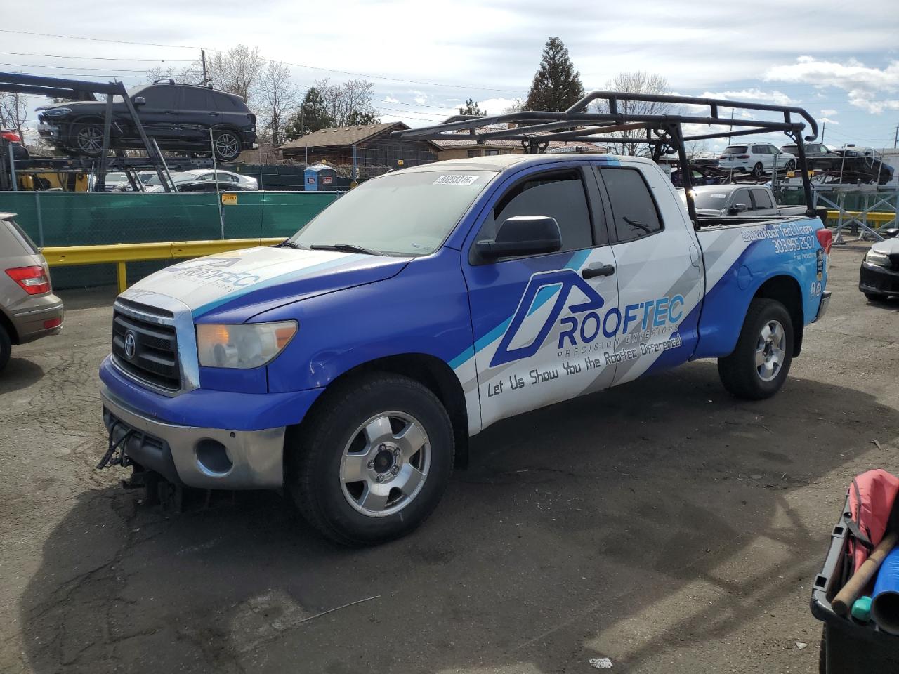 2011 Toyota Tundra Double Cab Sr5 for Sale in Denver, CO - Front End