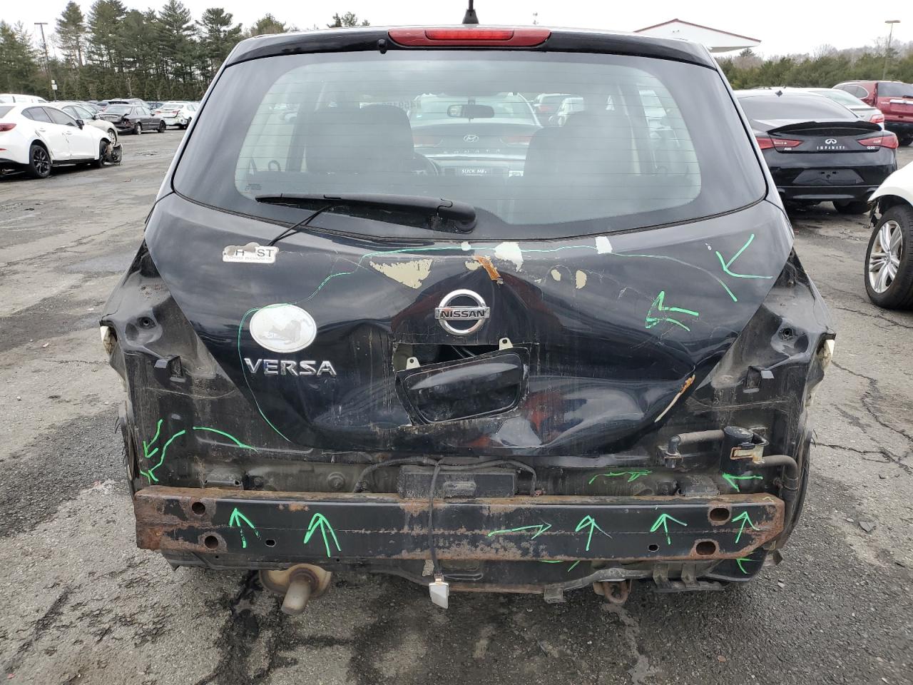 2011 Nissan Versa - Image 6