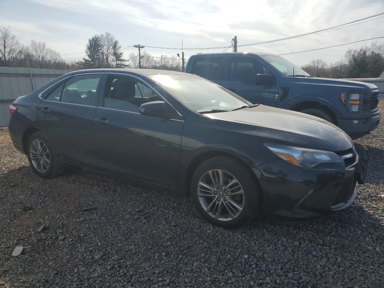 2017 Toyota Camry - Image 4