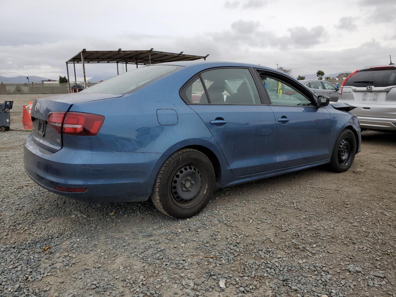 2016 Volkswagen Jetta - Image 3