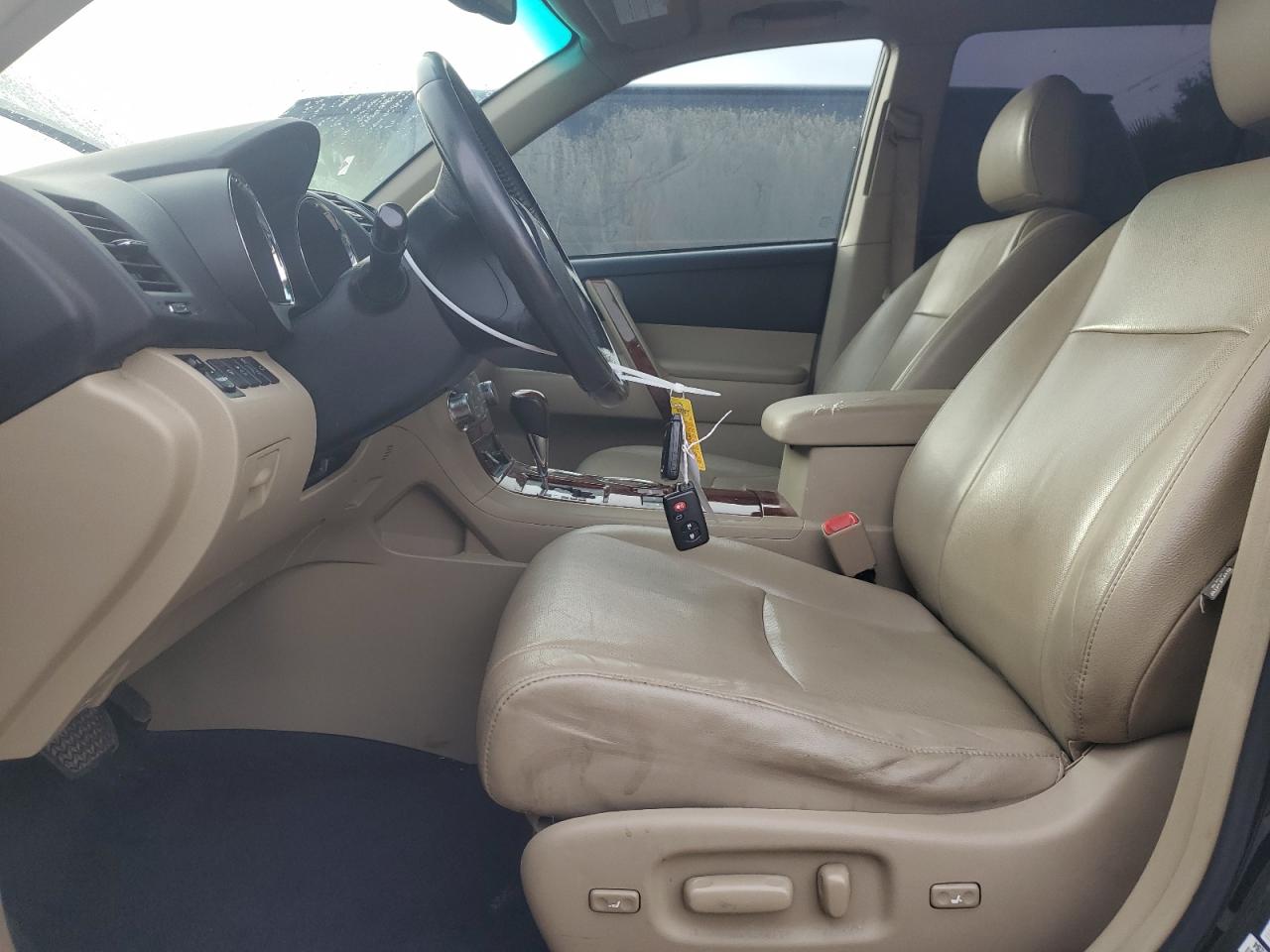 2012 Toyota Highlander - Image 7