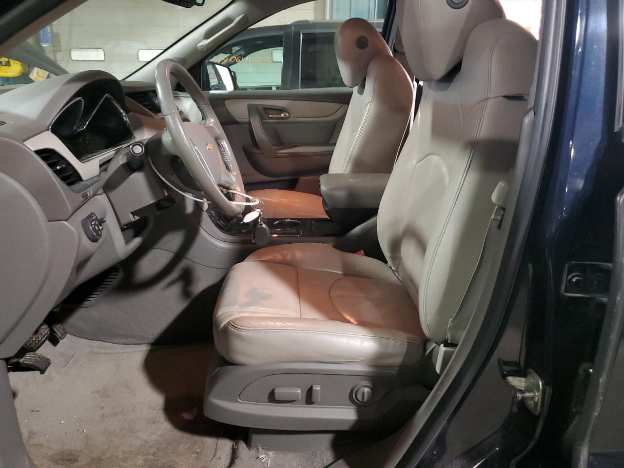 2016 Chevrolet Traverse - Image 7