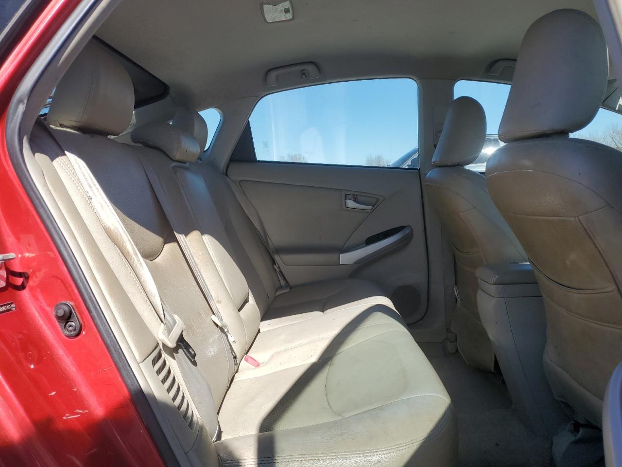 2011 Toyota Prius - Image 11
