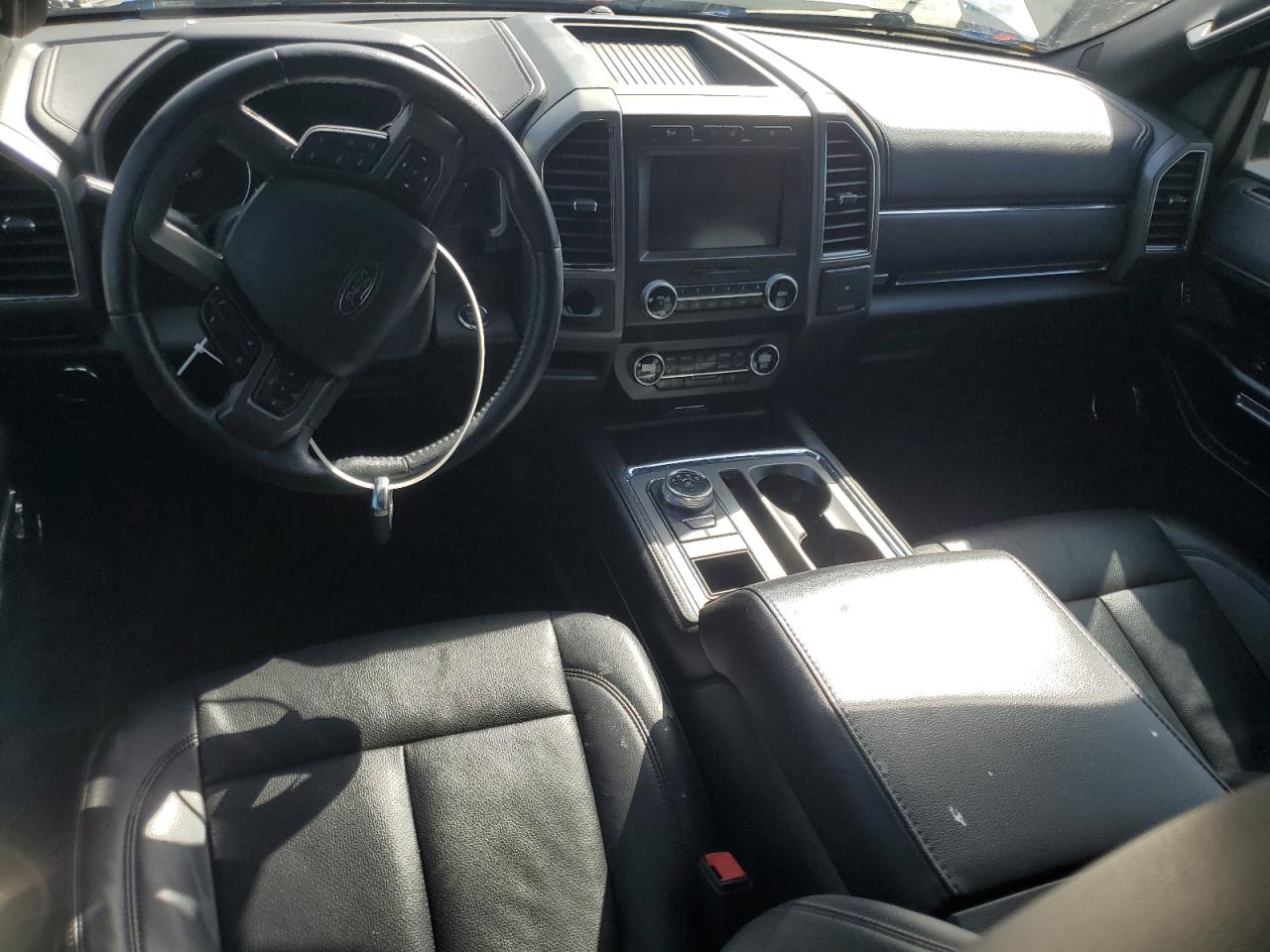 2020 Ford Expedition - Image 8