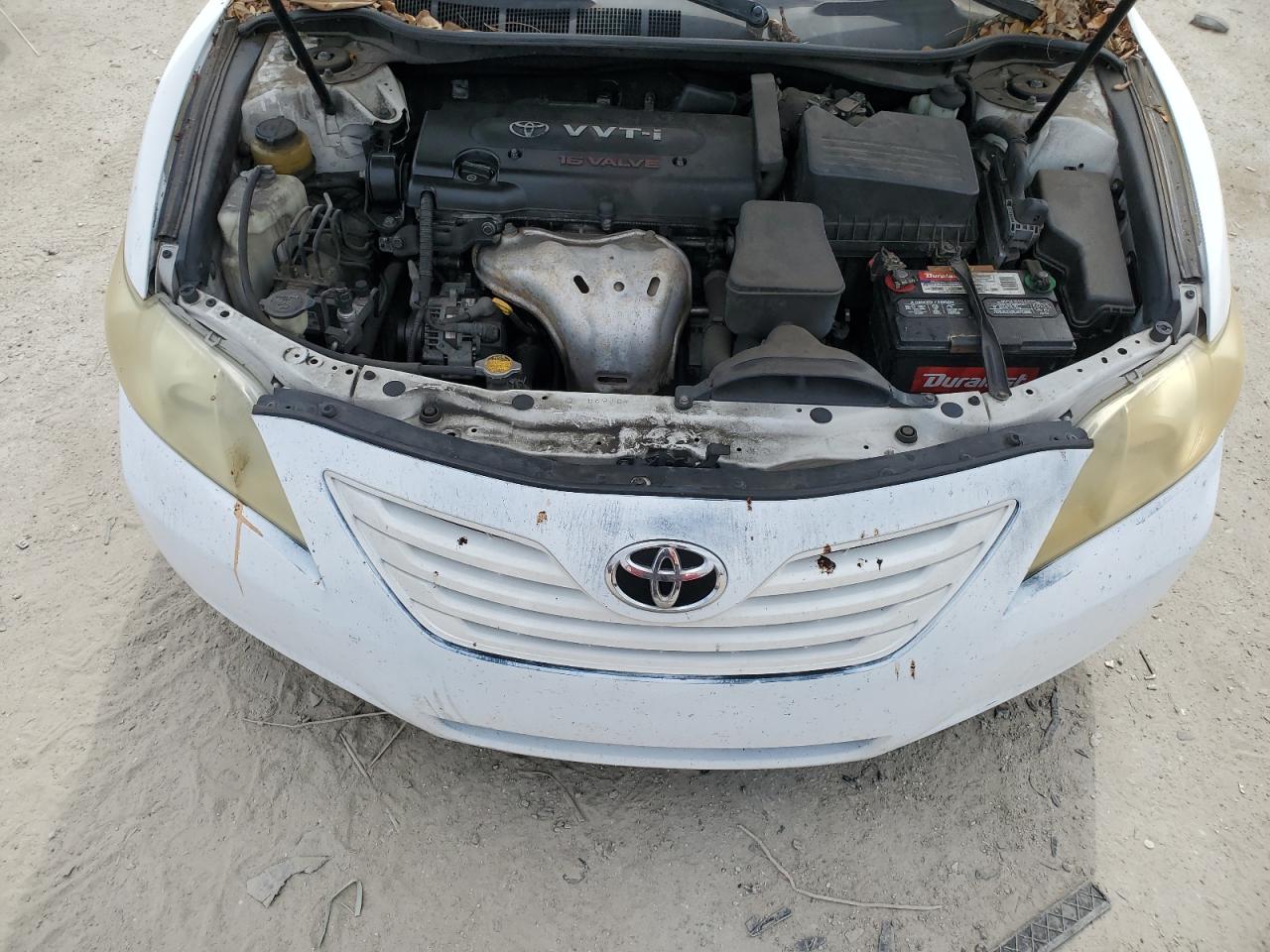 2009 Toyota Camry - Image 11