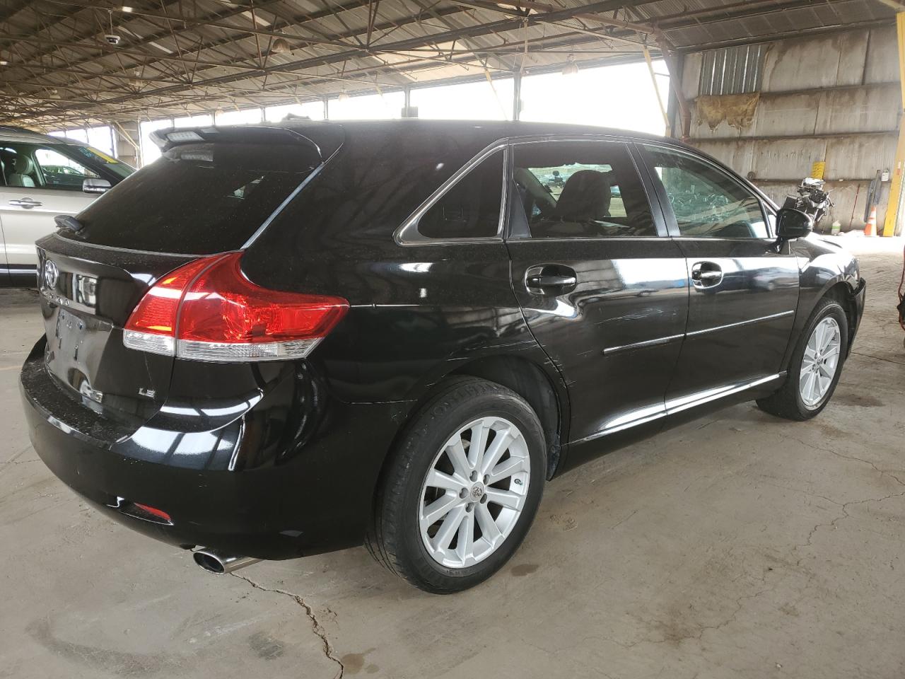 2012 Toyota Venza - Image 3