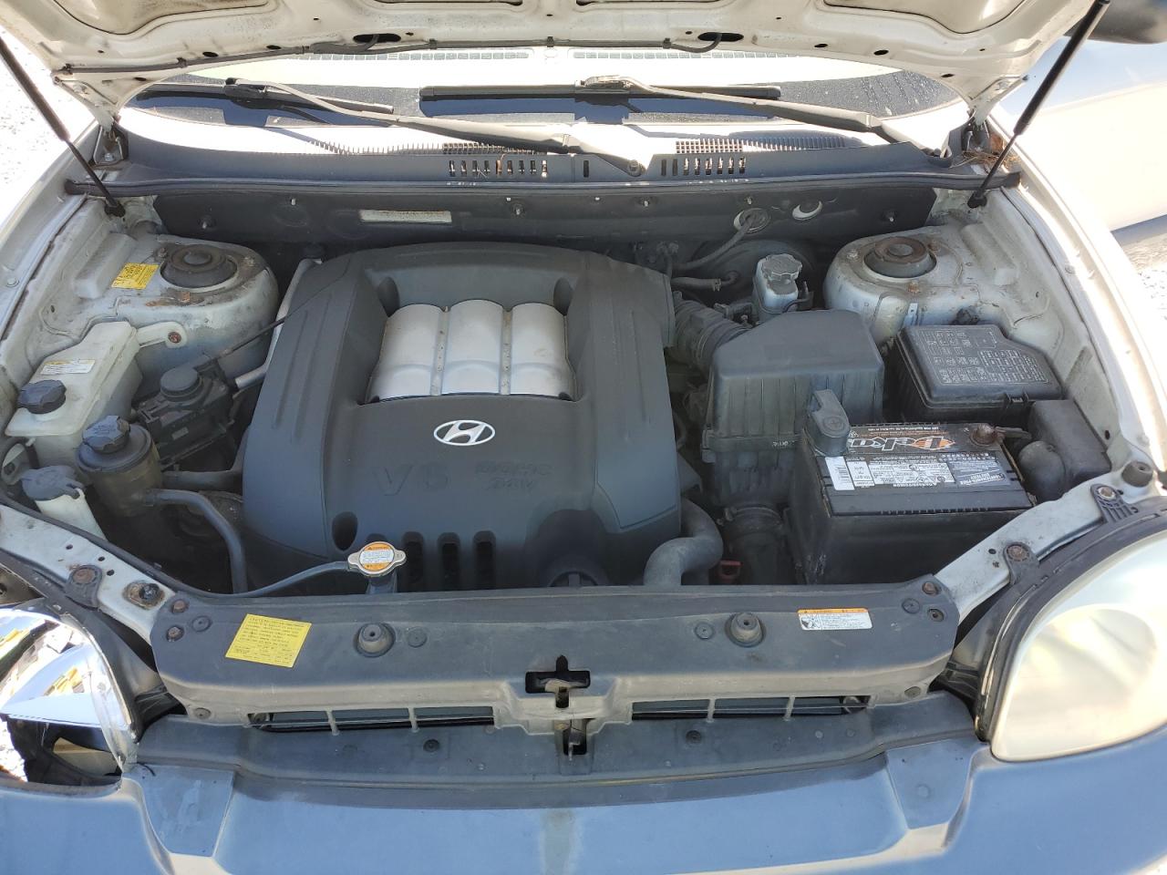 2006 Hyundai Santa Fe - Image 12
