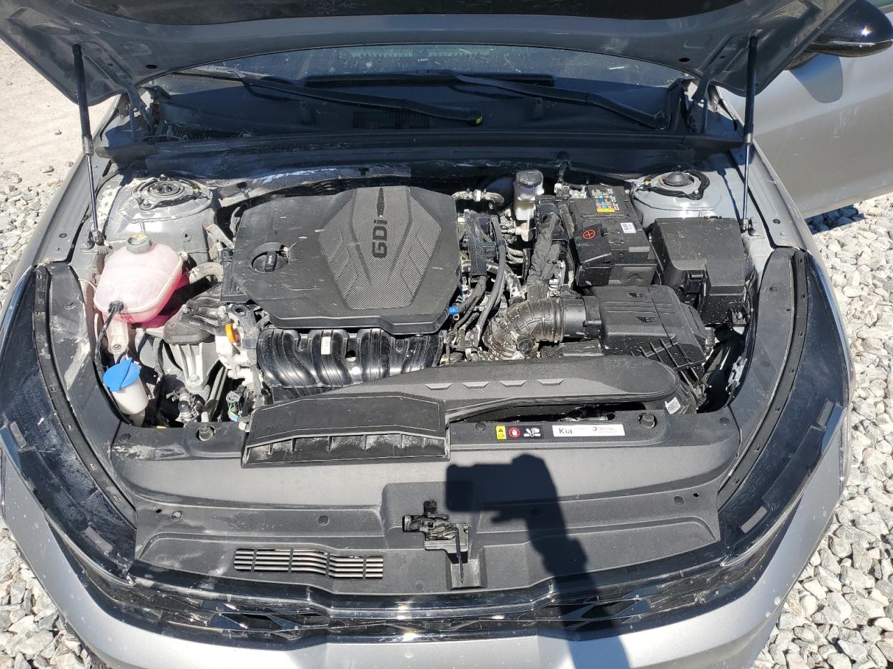2025 Kia K5 - Image 7