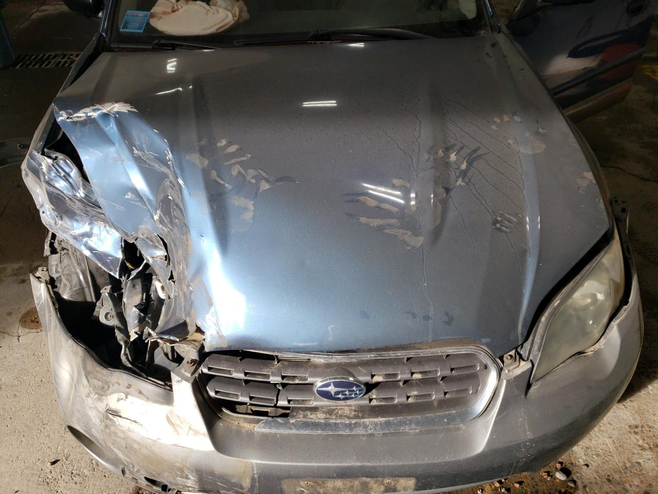 2005 Subaru Legacy - Image 12