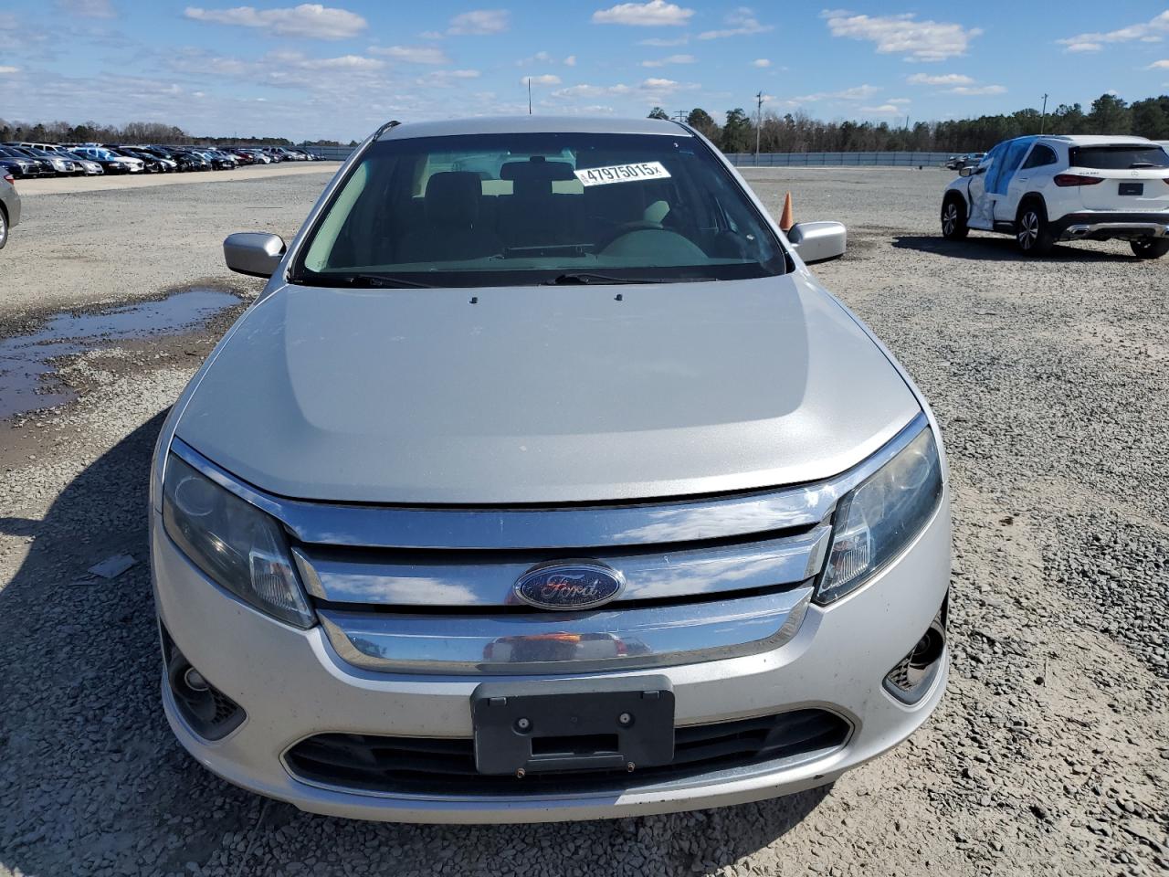 2010 Ford Fusion - Image 5