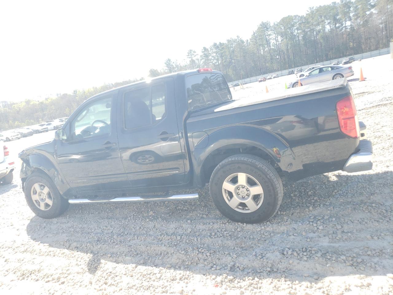 2008 Nissan Navara (Frontier) - Image 2