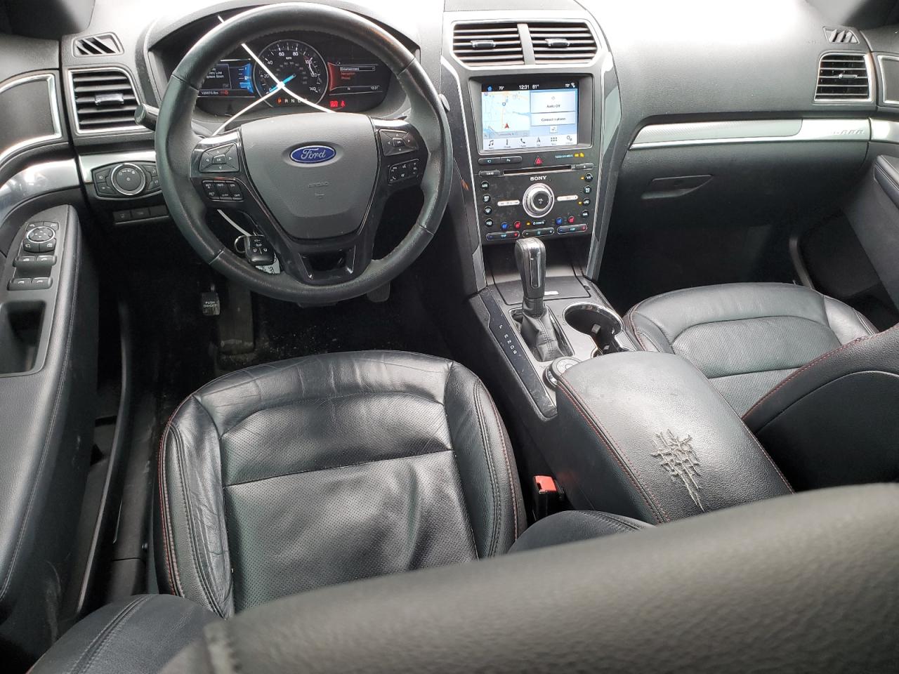 2017 Ford Explorer - Image 8