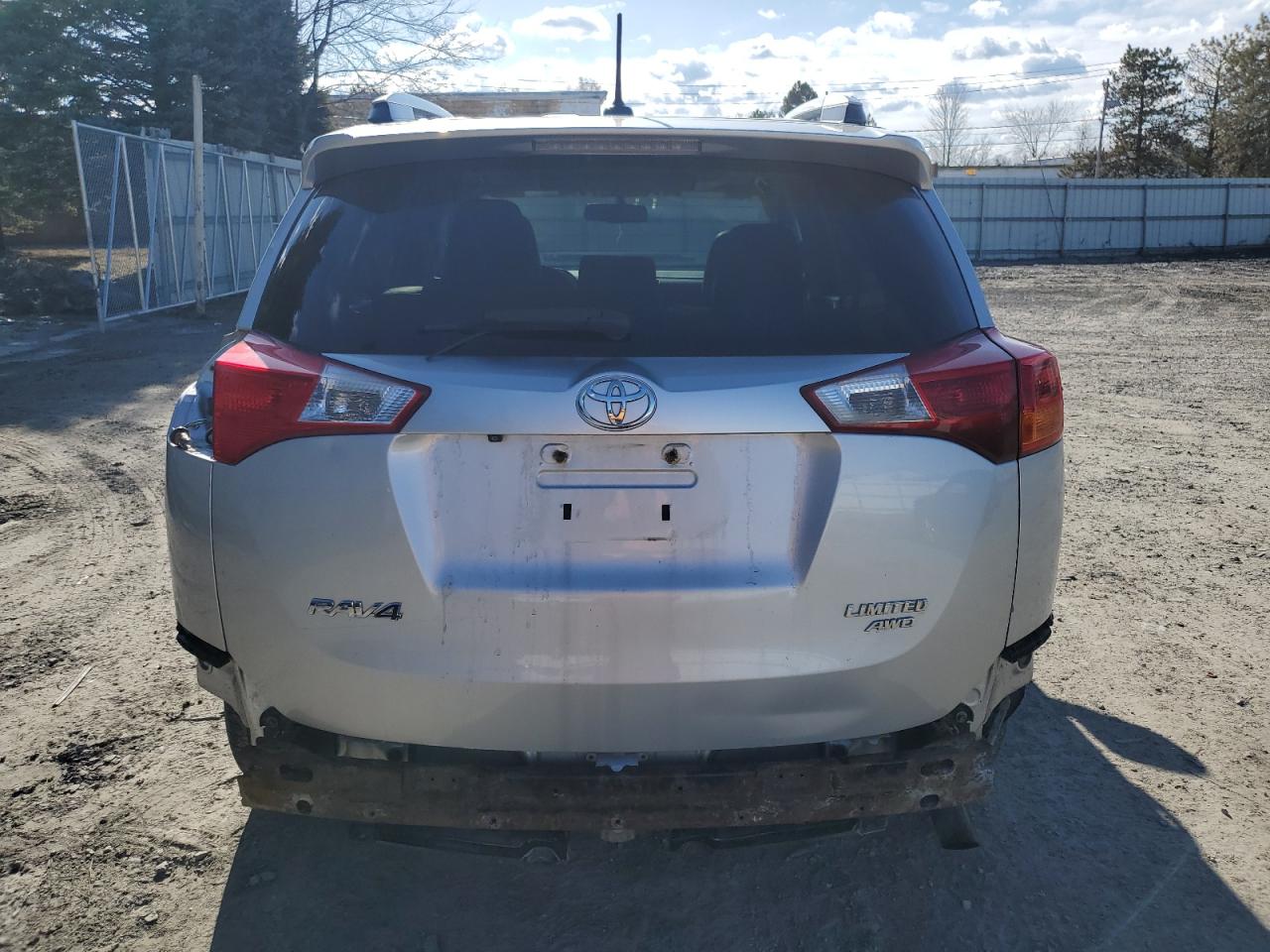 2013 Toyota RAV 4 - Image 6