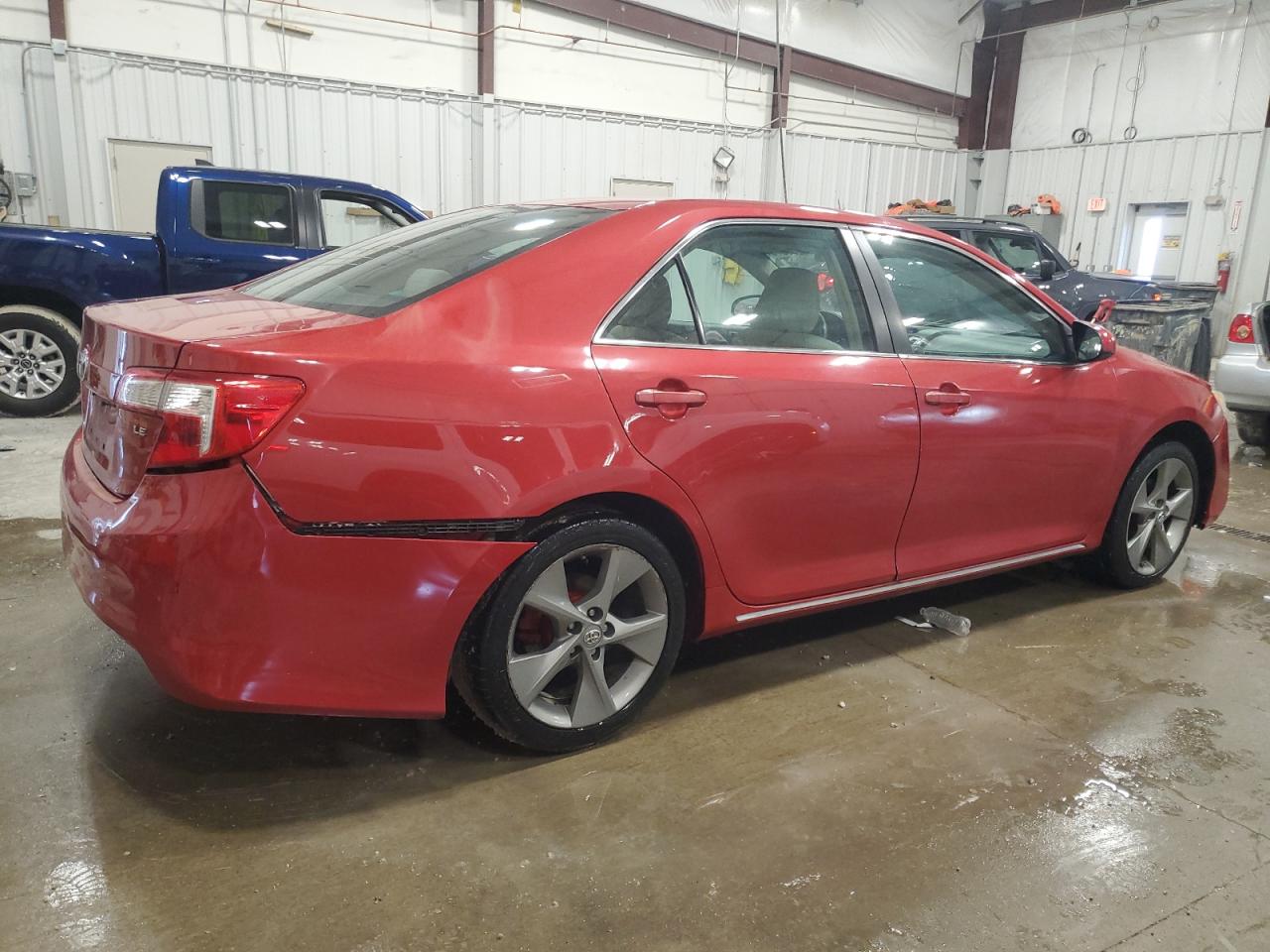 2013 Toyota Camry - Image 3
