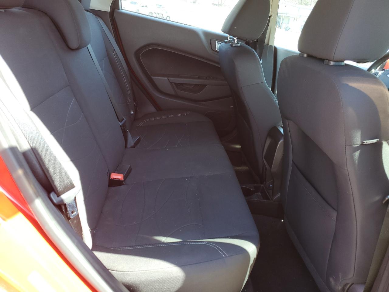 2015 Ford Fiesta - Image 10