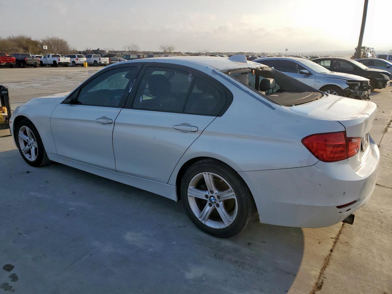 2015 BMW 3er - Image 2