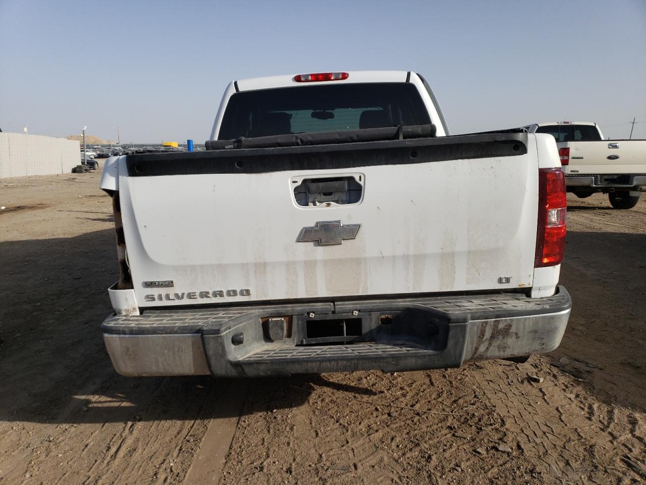 2008 Chevrolet Silverado - Image 6