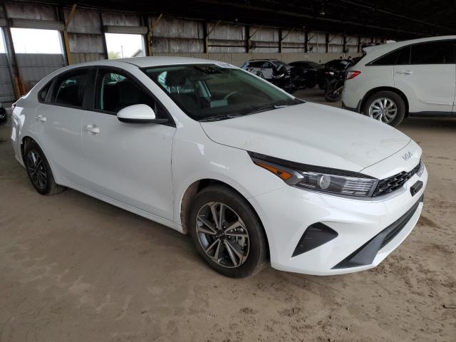  KIA FORTE 2024 Biały