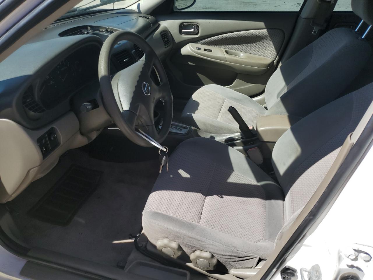 2005 Nissan Sentra - Image 7