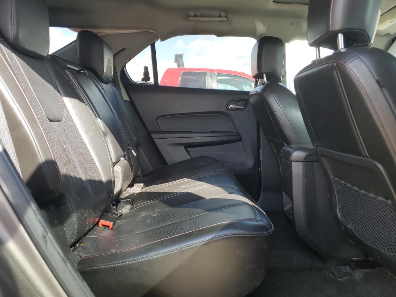 2011 Chevrolet Equinox - Image 11