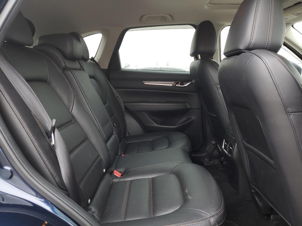 2017 Mazda CX-5 - Image 11