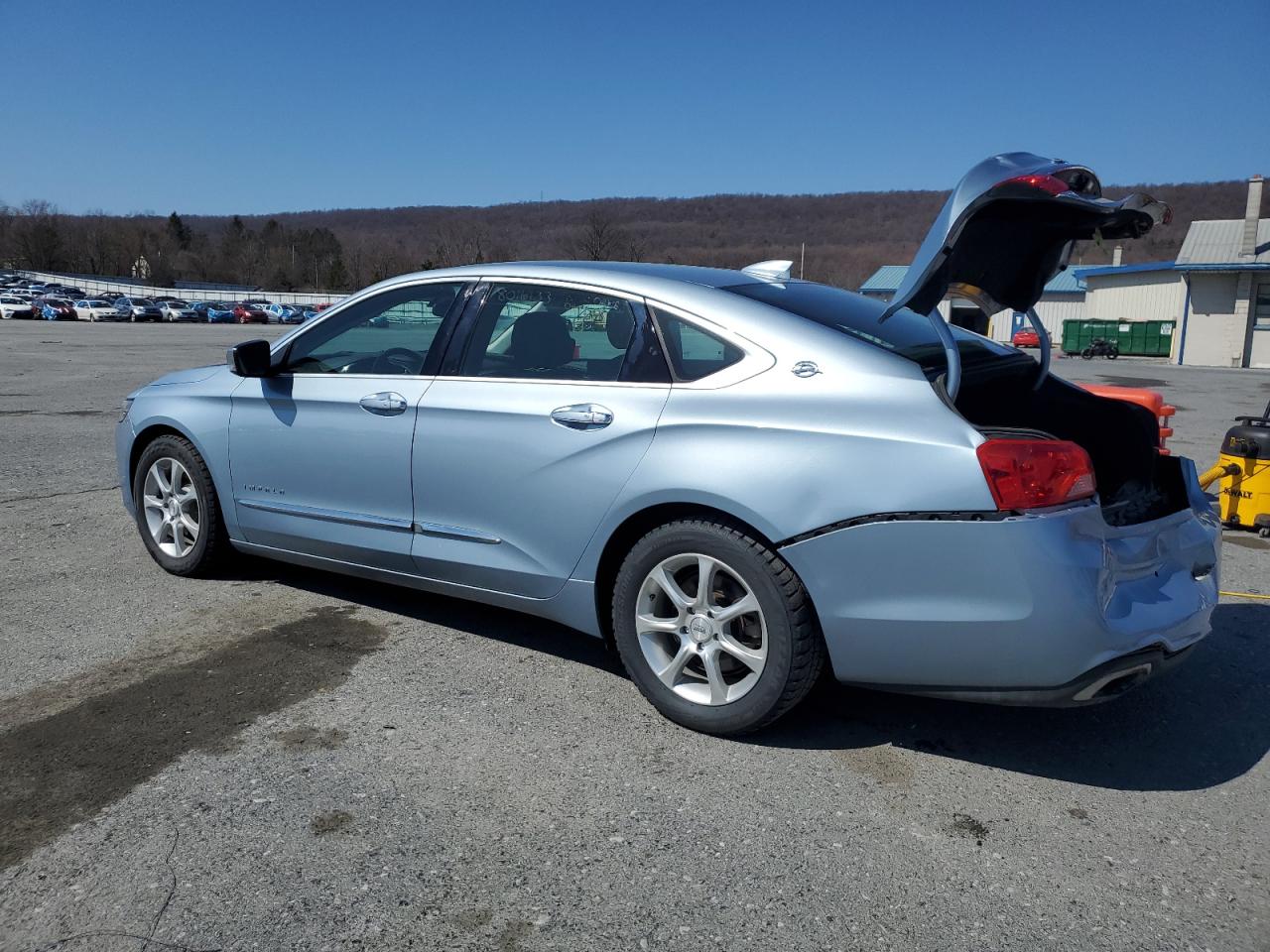 2015 Chevrolet Impala - Image 2