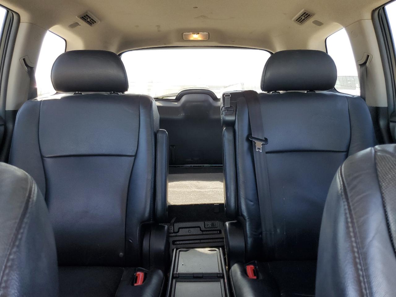 2012 Toyota Highlander - Image 10