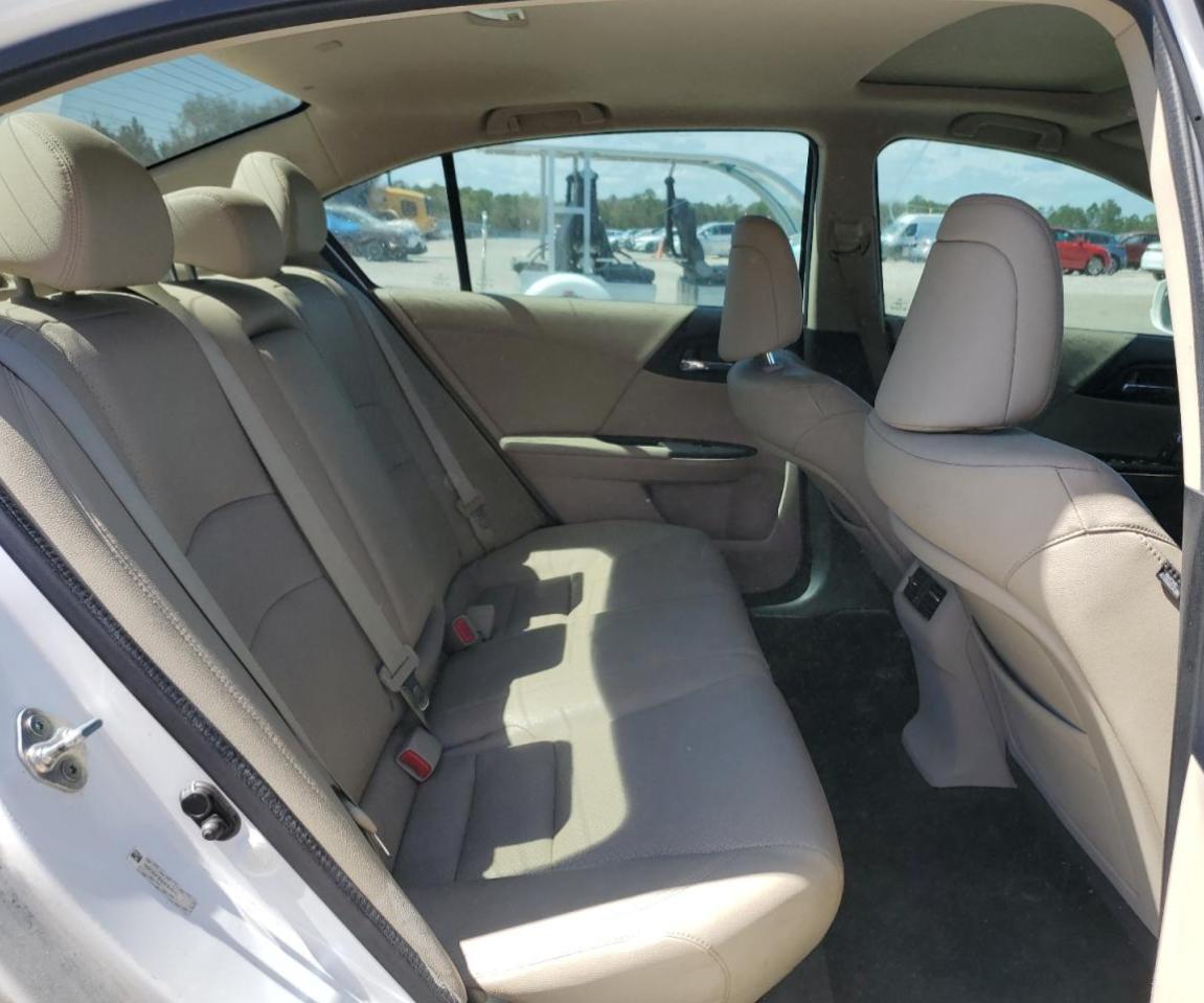 2013 Honda Accord - Image 10