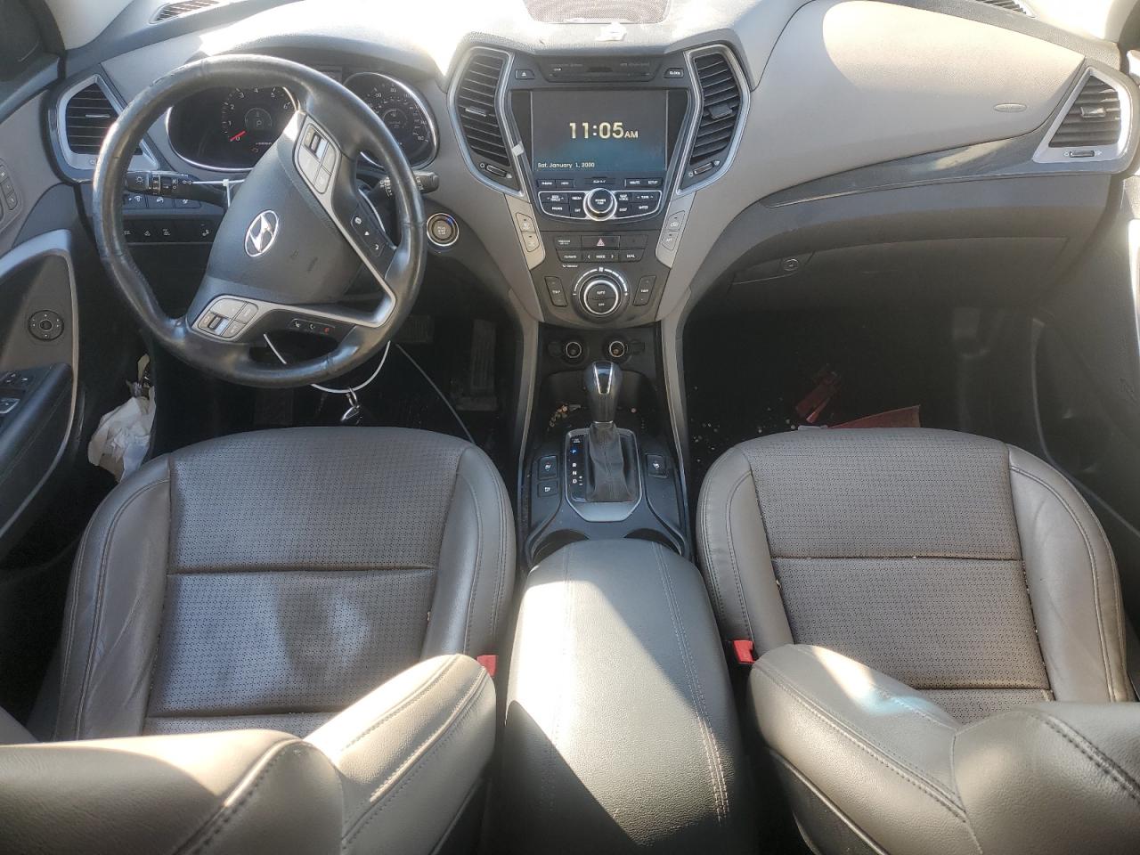 2014 Hyundai Santa Fe - Image 8