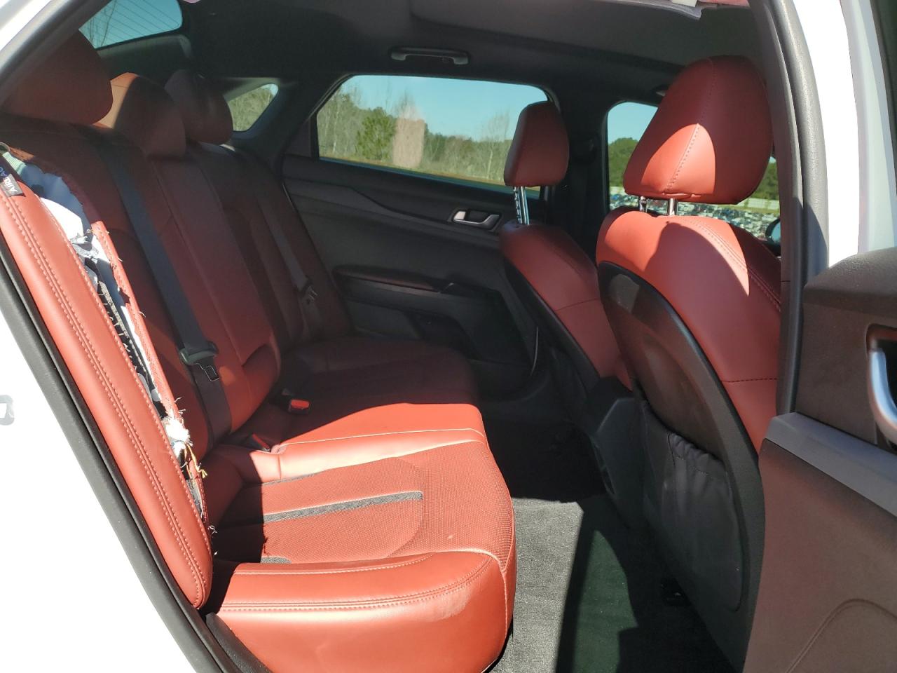 2024 Kia K5 - Image 11