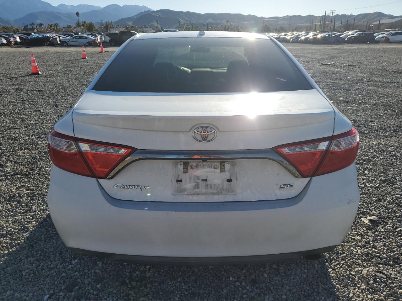 2016 Toyota Camry - Image 6