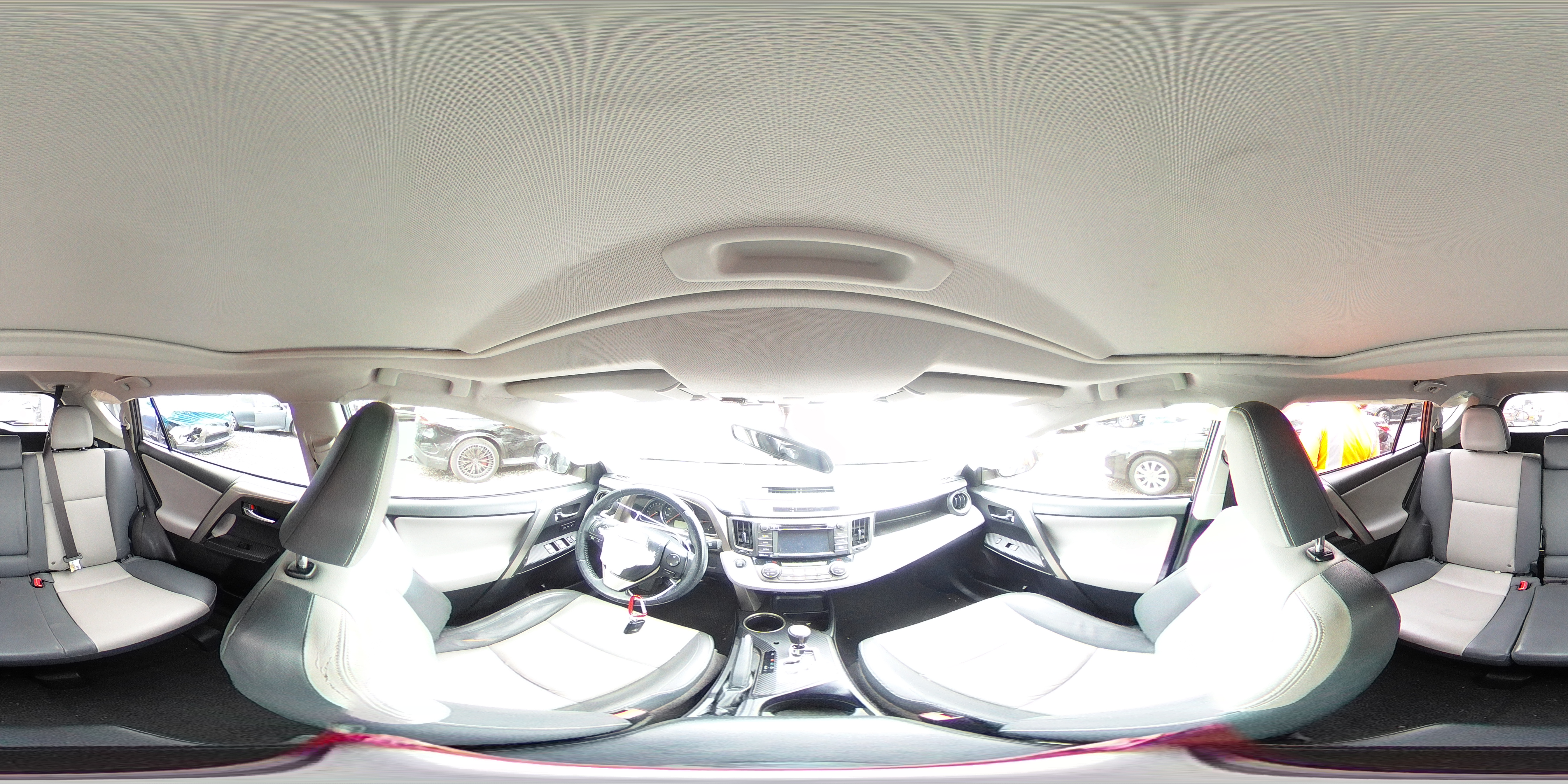 2015 Toyota RAV 4 - Image 14