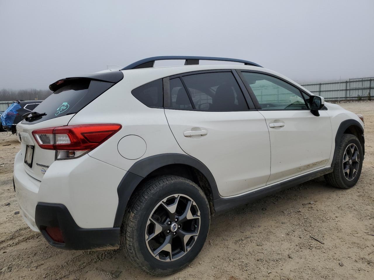 2018 Subaru XV - Image 3
