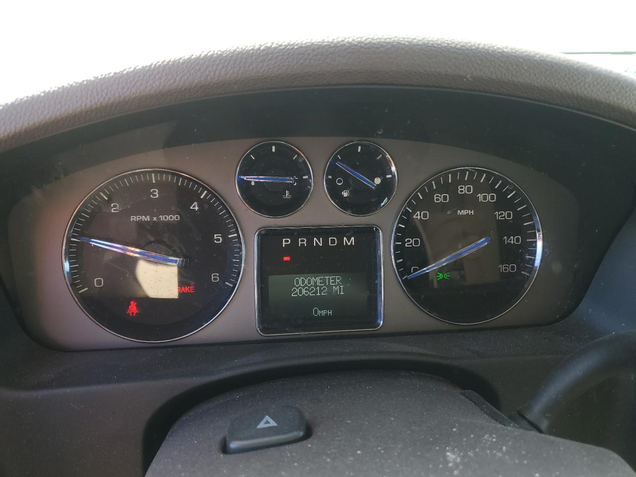 2008 Cadillac Escalade - Image 9