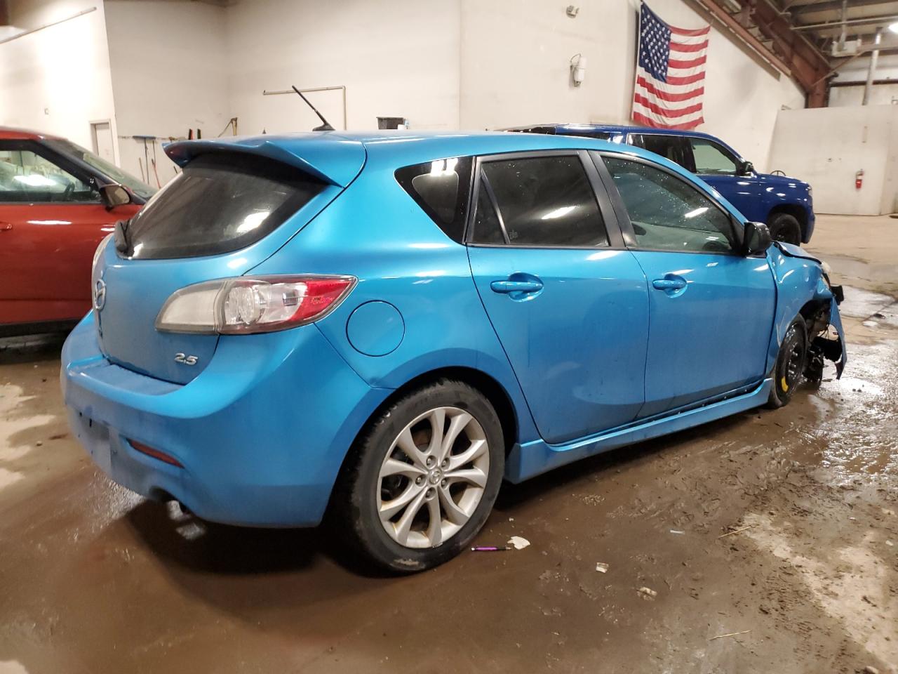2010 Mazda 3 - Image 3